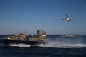 مانور بزرگ دریایی ولایت ۹۴ - رژه‌ دریایی